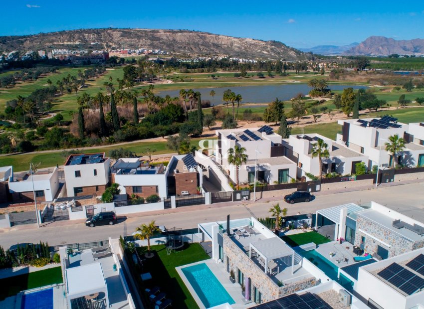 Resale - Villa -
Algorfa - La finca Golf
