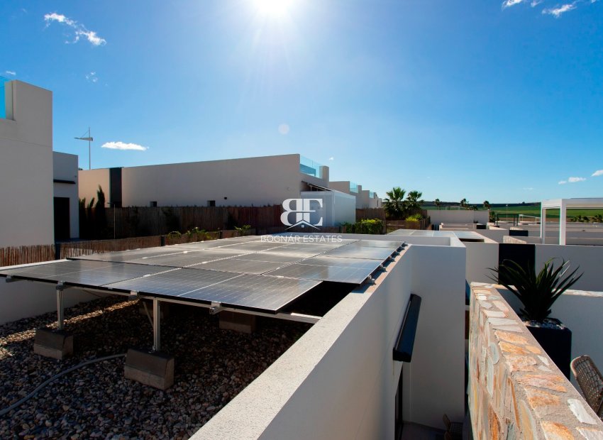 Resale - Villa -
Algorfa - La finca Golf