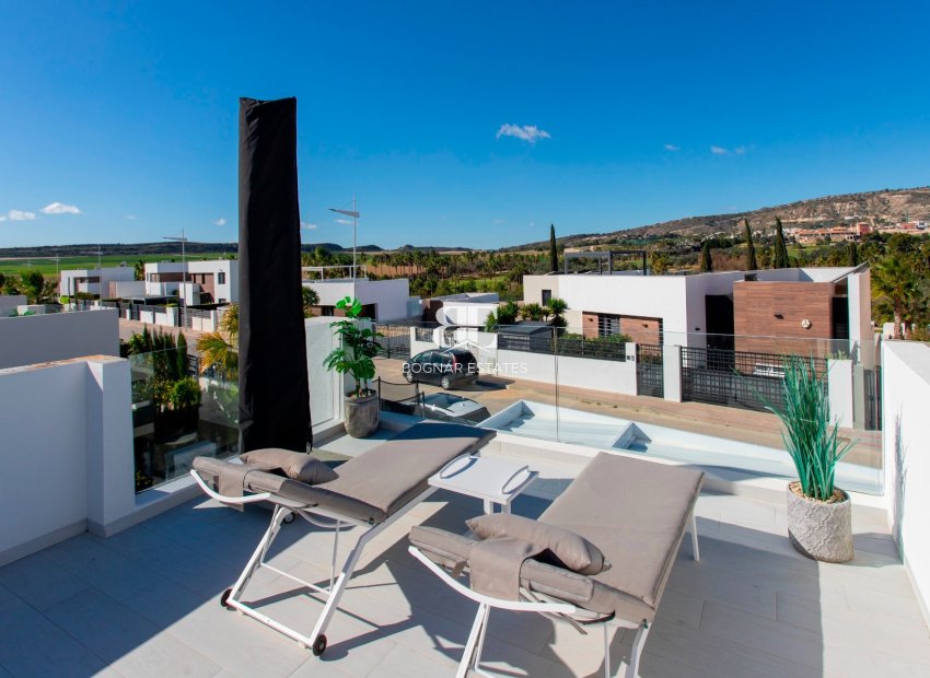 Resale - Villa -
Algorfa - La finca Golf