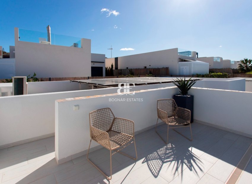 Resale - Villa -
Algorfa - La finca Golf