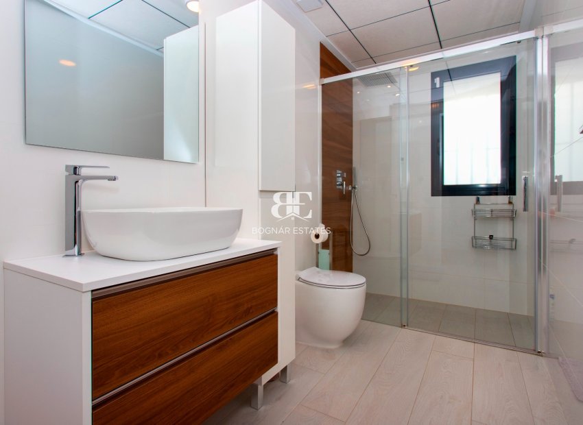 Resale - Villa -
Algorfa - La finca Golf