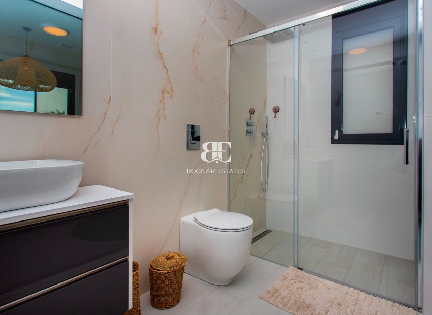 Resale - Villa -
Algorfa - La finca Golf