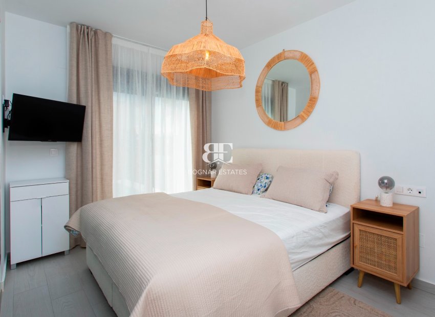 Resale - Villa -
Algorfa - La finca Golf