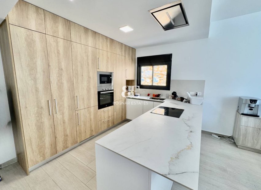Resale - Villa -
Algorfa - La finca Golf