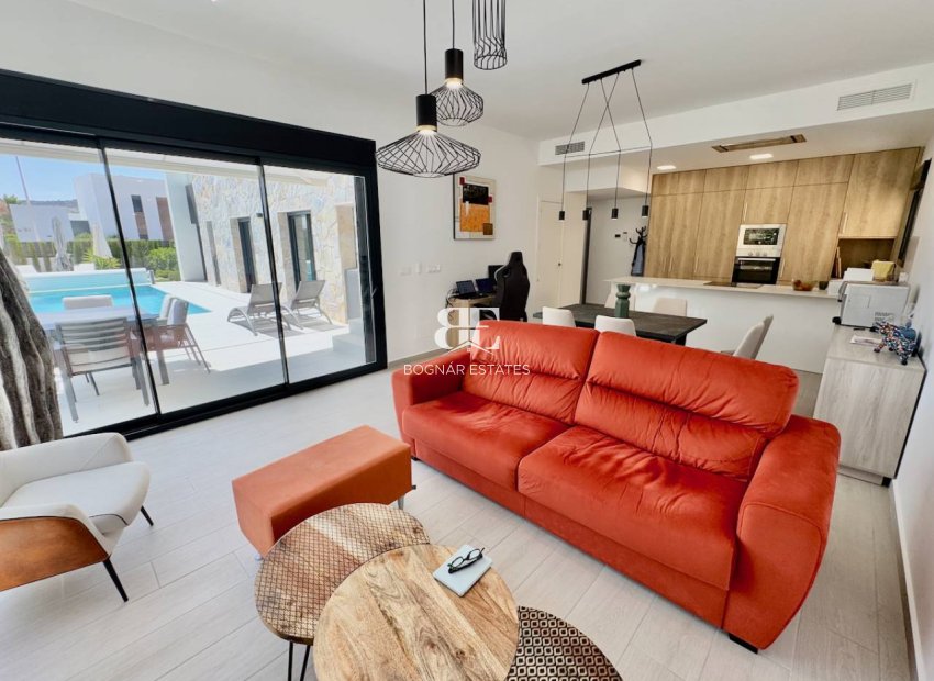 Resale - Villa -
Algorfa - La finca Golf