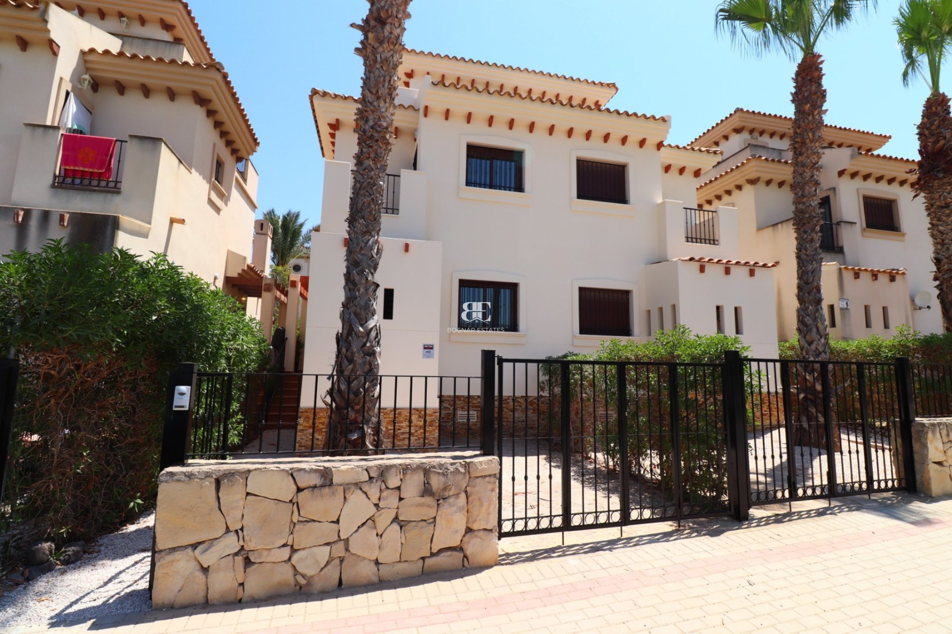 Resale - Villa -
Algorfa - La finca Golf