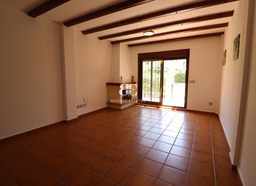 Resale - Villa -
Algorfa - La finca Golf