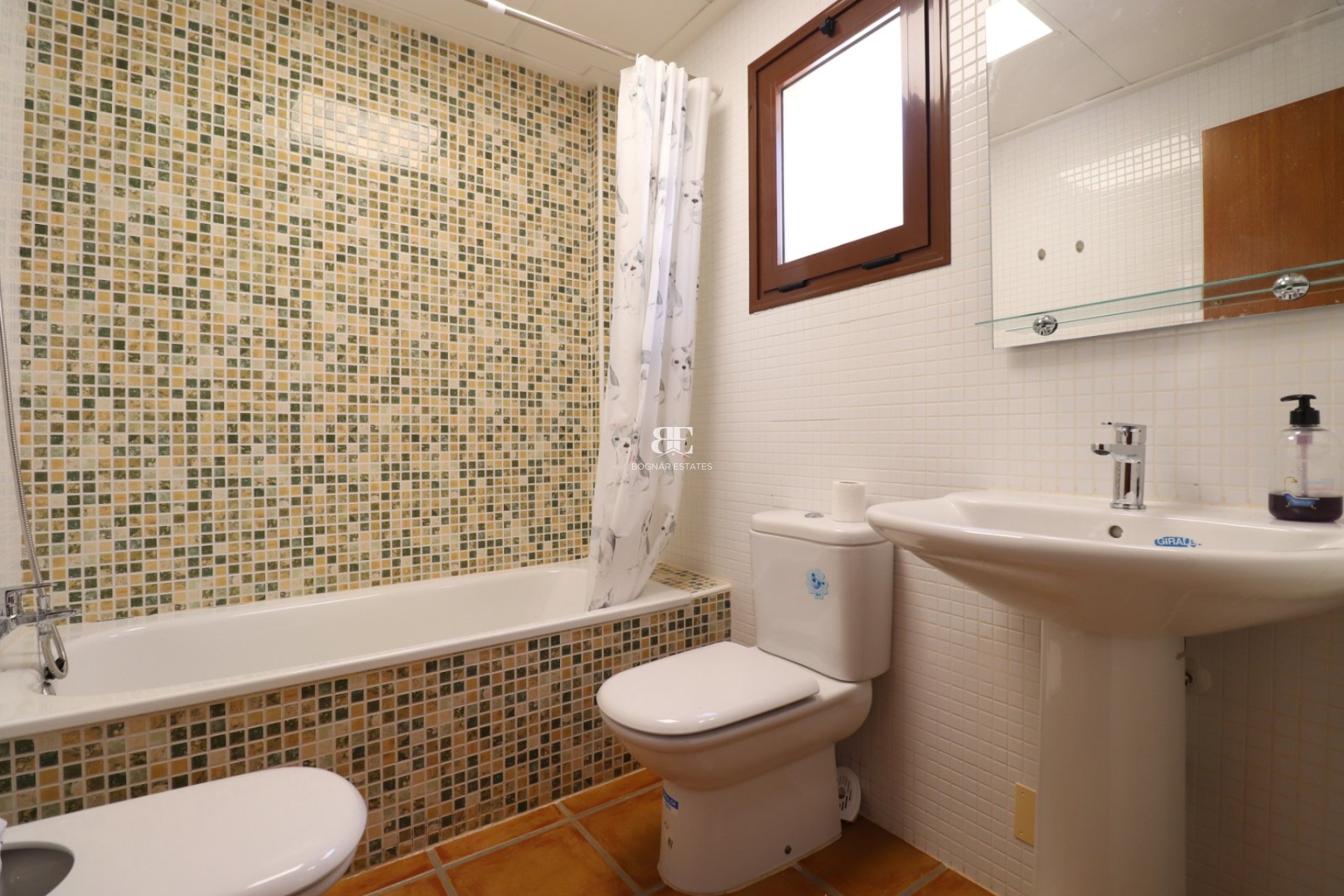 Resale - Villa -
Algorfa - La finca Golf