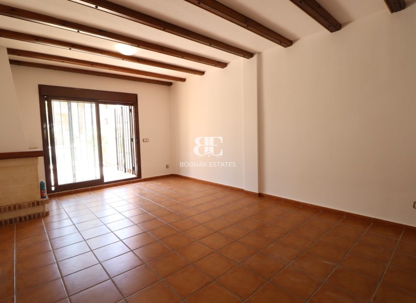 Resale - Villa -
Algorfa - La finca Golf