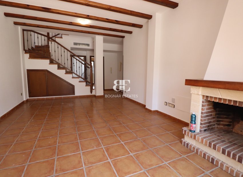 Resale - Villa -
Algorfa - La finca Golf