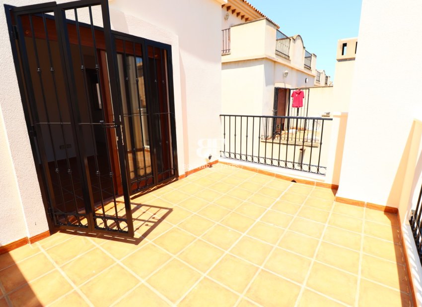 Resale - Villa -
Algorfa - La finca Golf