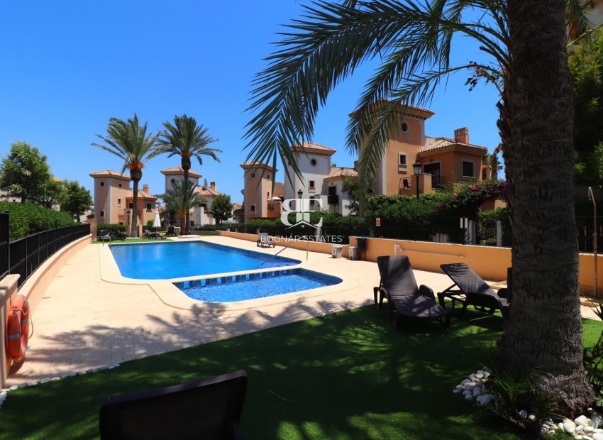 Resale - Villa -
Algorfa - La finca Golf