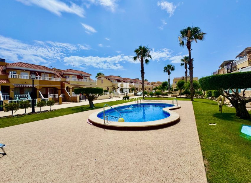 Resale - Villa -
Algorfa - Lo Crispin