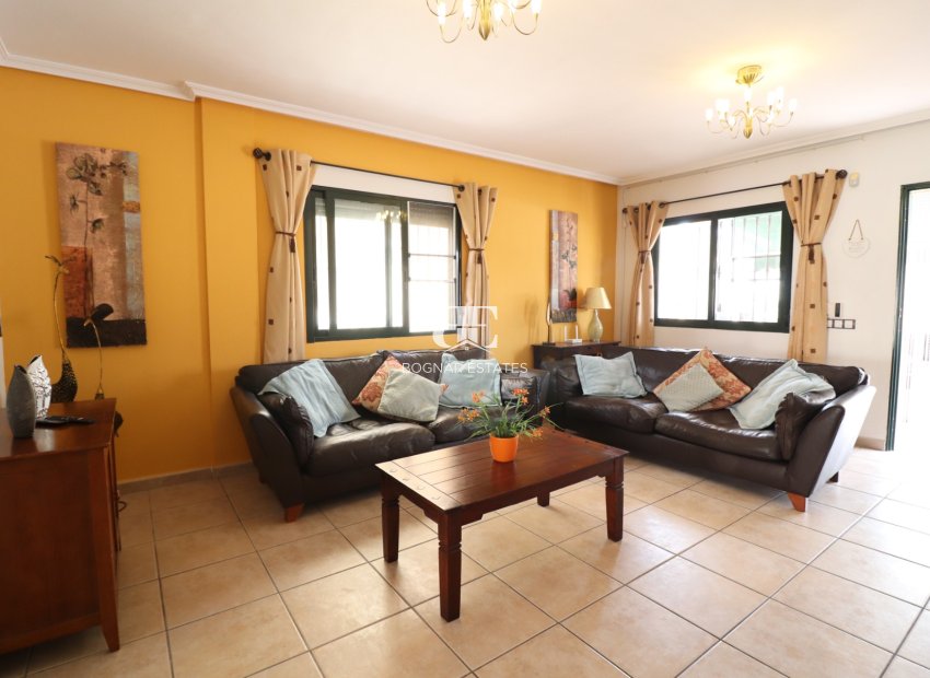 Resale - Villa -
Algorfa - Lo Crispin