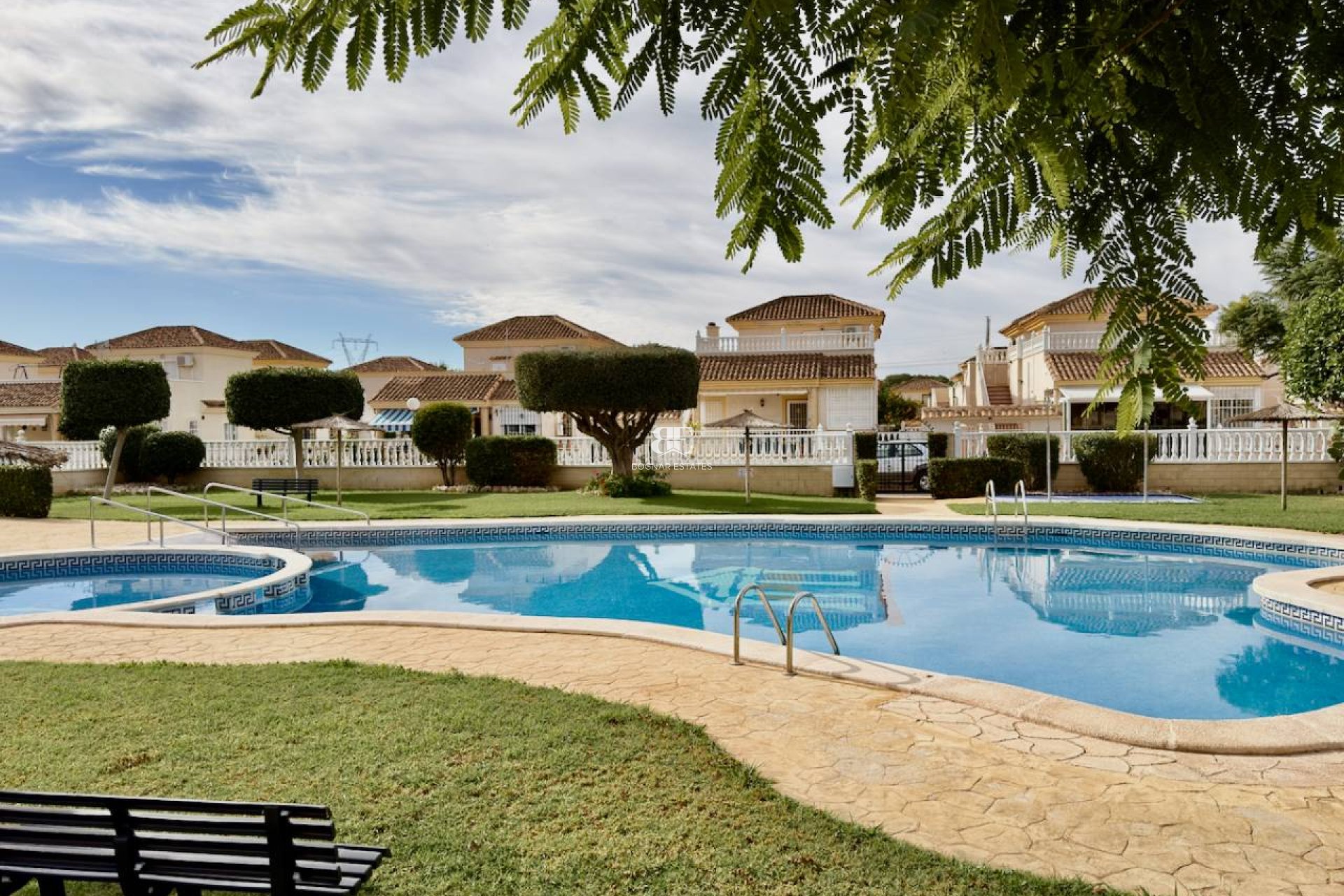 Resale - Villa -
Algorfa - Lo Crispin