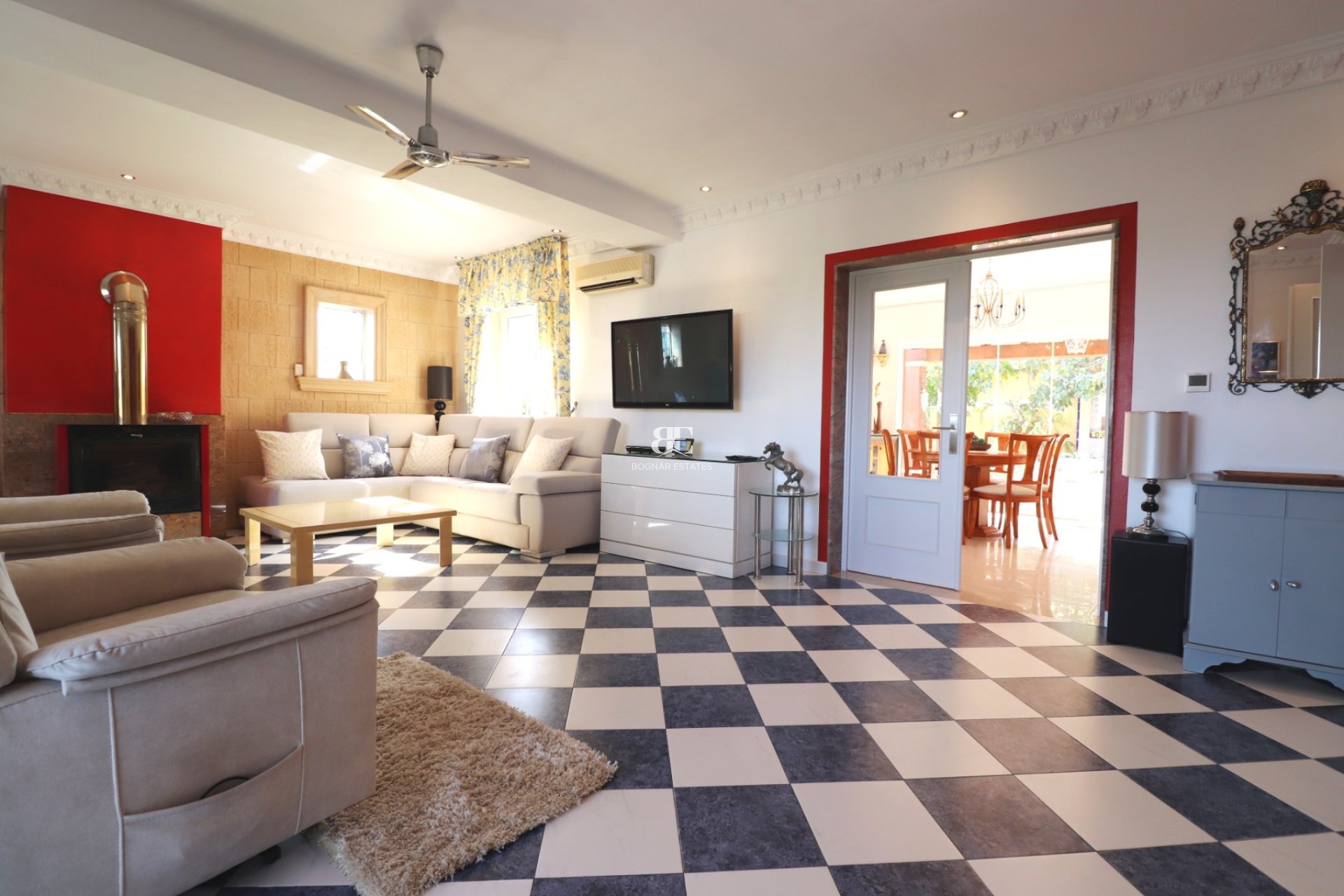 Resale - Villa -
Algorfa - Lomas De La Juliana