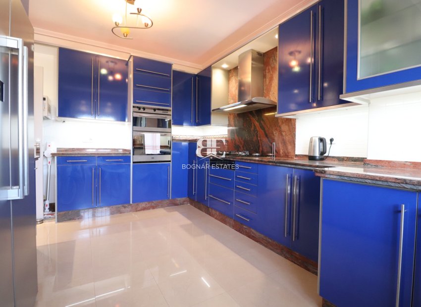 Resale - Villa -
Algorfa - Lomas De La Juliana