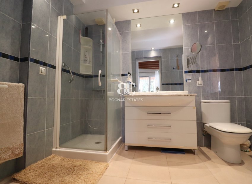 Resale - Villa -
Algorfa - Lomas De La Juliana