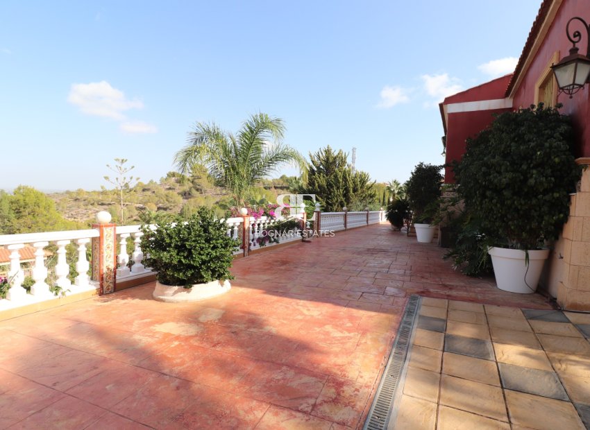 Resale - Villa -
Algorfa - Lomas De La Juliana