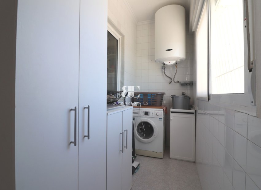 Resale - Villa -
Algorfa - Lomas De La Juliana