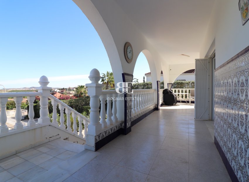 Resale - Villa -
Algorfa - Lomas De La Juliana
