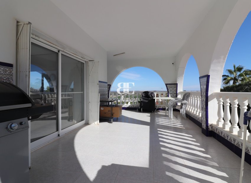 Resale - Villa -
Algorfa - Lomas De La Juliana