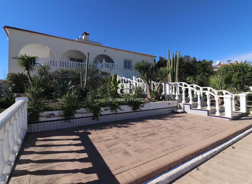 Resale - Villa -
Algorfa - Lomas De La Juliana