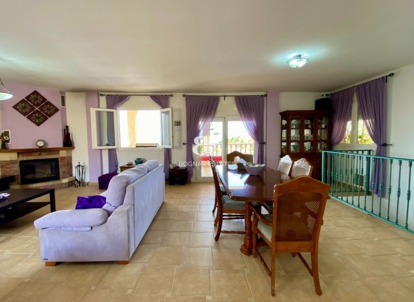 Resale - Villa -
Algorfa - Lomas De La Juliana