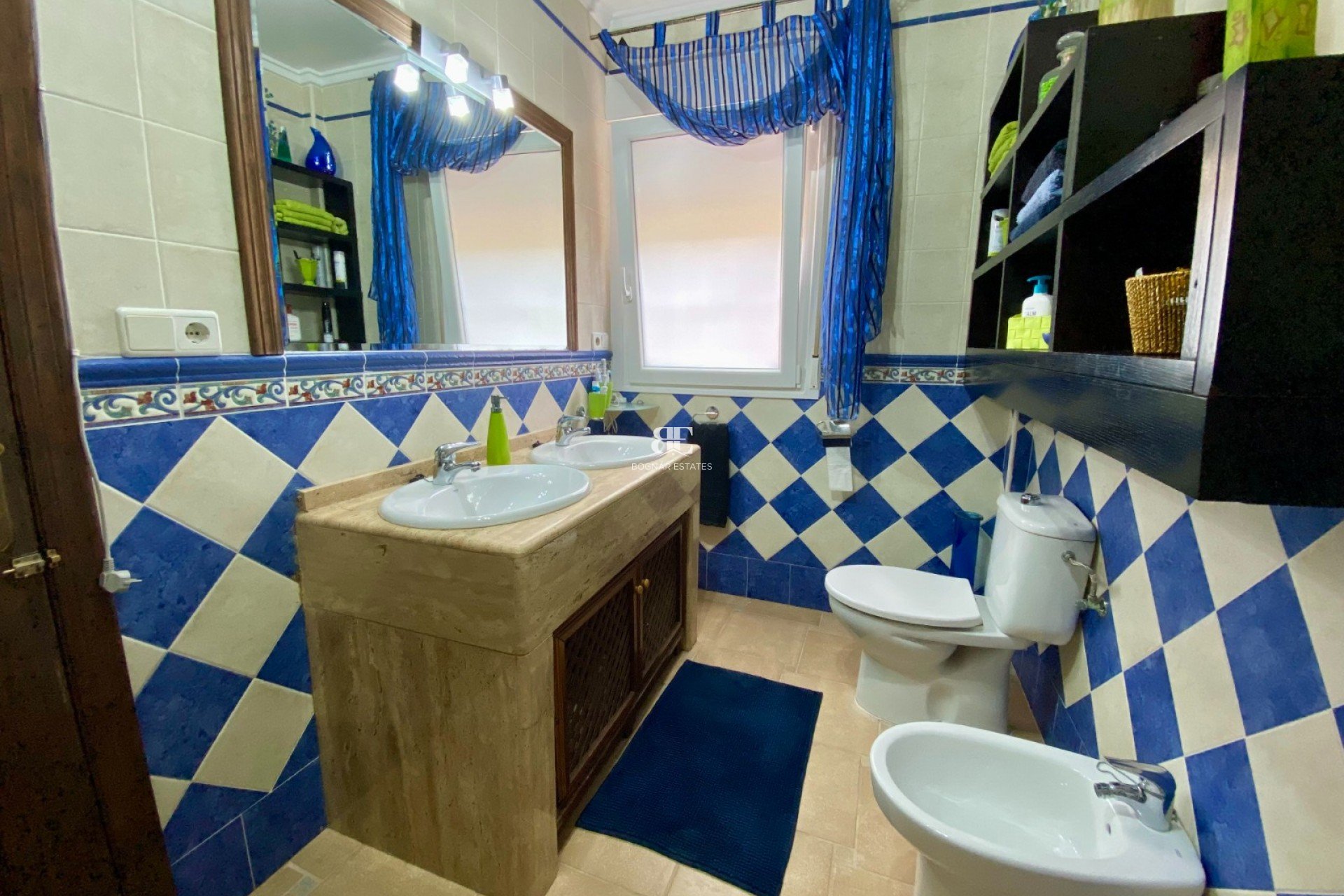 Resale - Villa -
Algorfa - Lomas De La Juliana