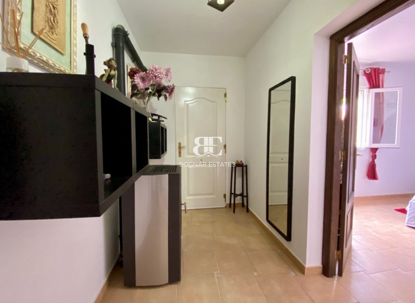 Resale - Villa -
Algorfa - Lomas De La Juliana