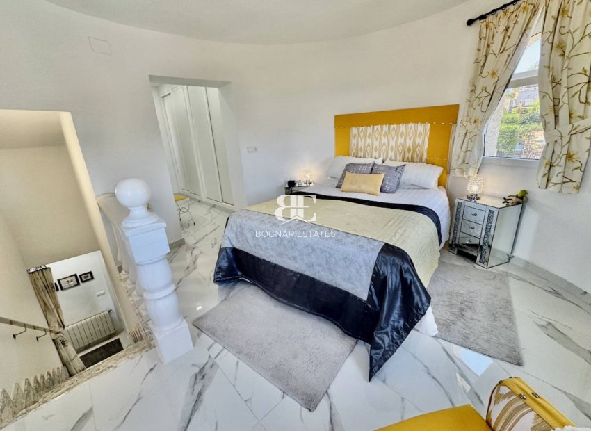 Resale - Villa -
Algorfa - Lomas De La Juliana