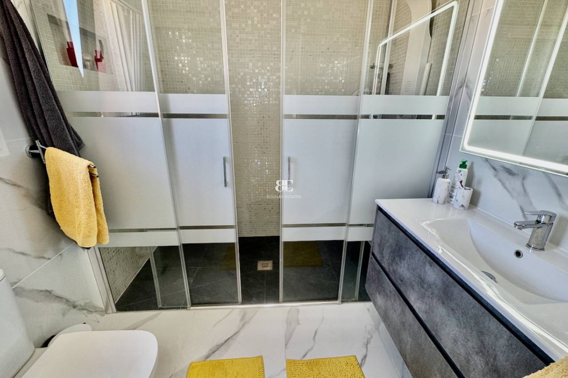 Resale - Villa -
Algorfa - Lomas De La Juliana