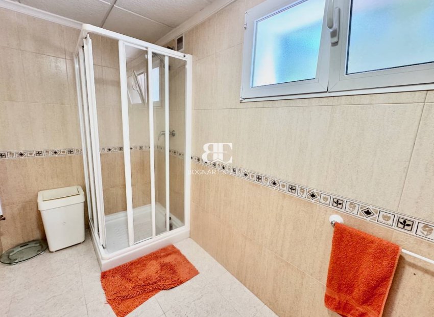 Resale - Villa -
Algorfa - Lomas De La Juliana