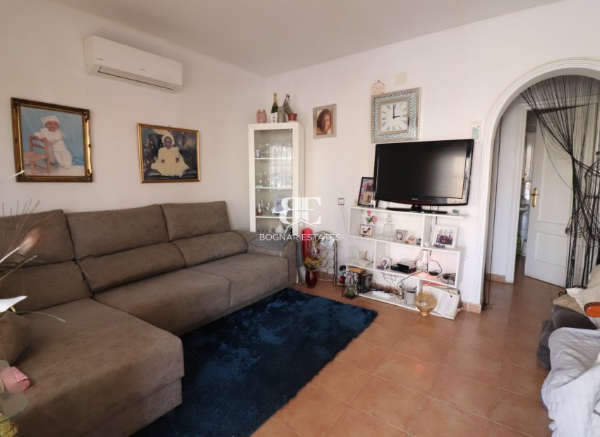 Resale - Villa -
Algorfa - Montebello