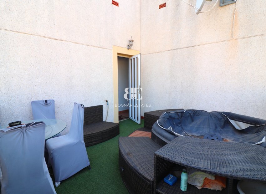 Resale - Villa -
Algorfa - Montebello