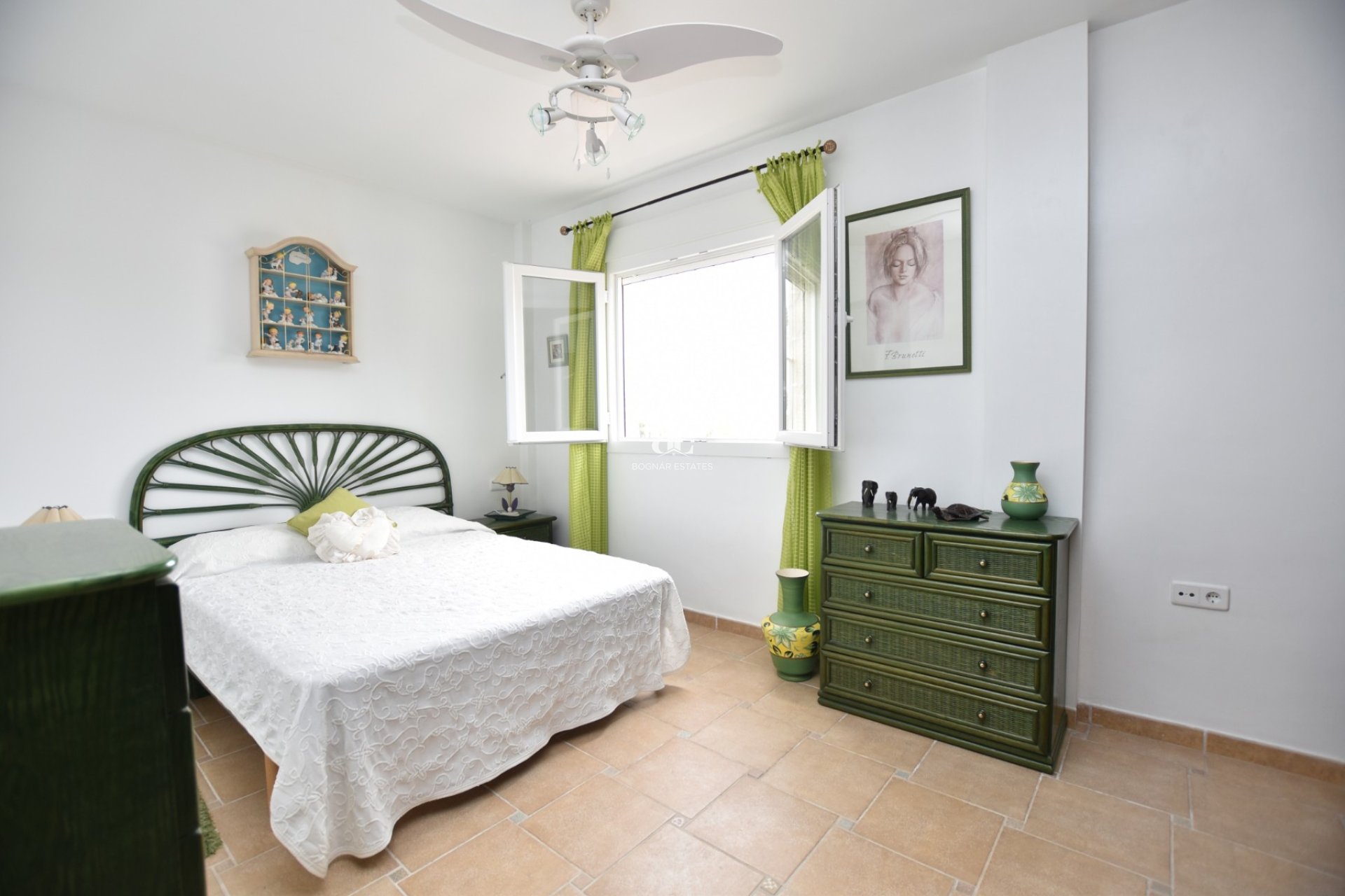 Resale - Villa -
Algorfa - Montemar