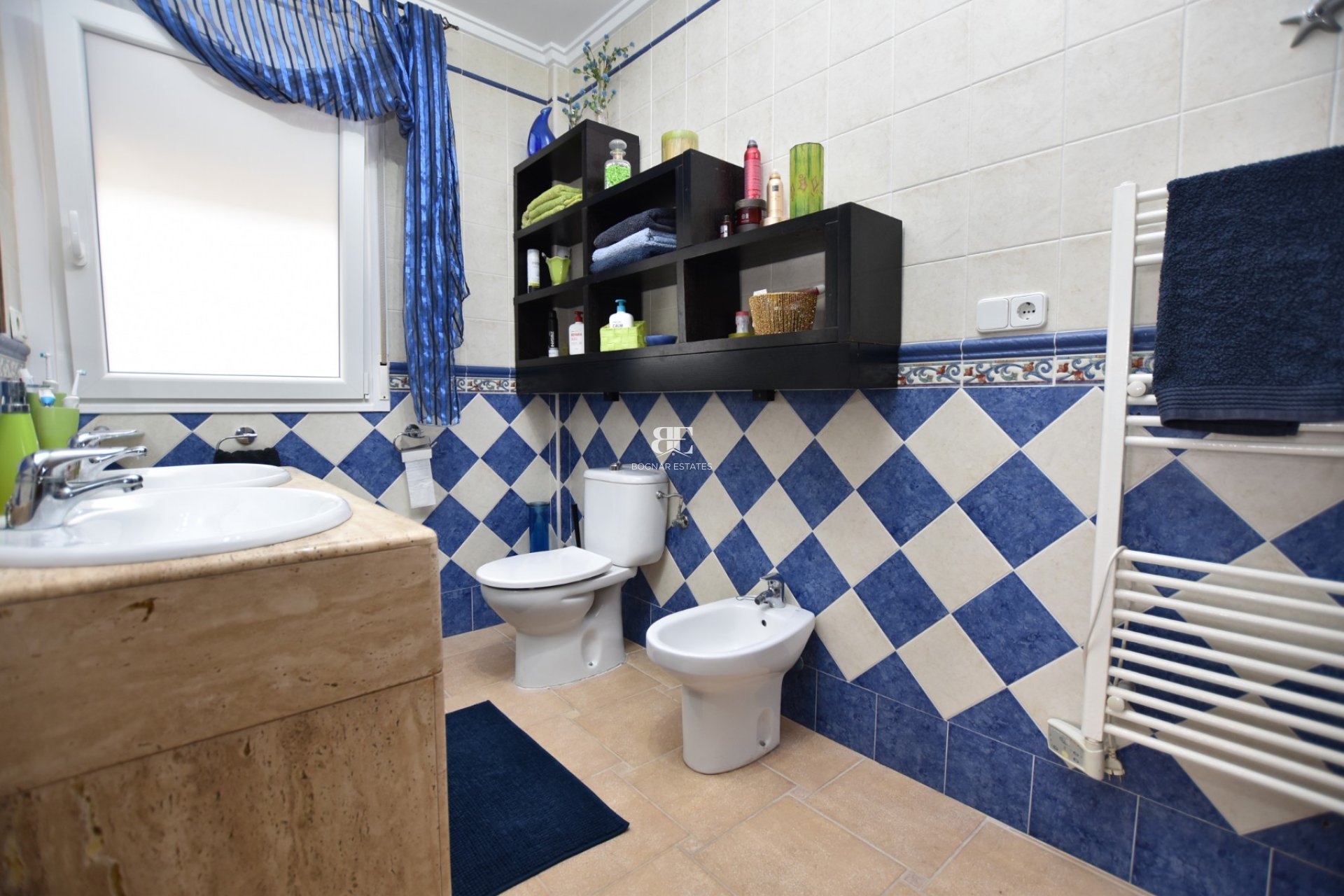 Resale - Villa -
Algorfa - Montemar