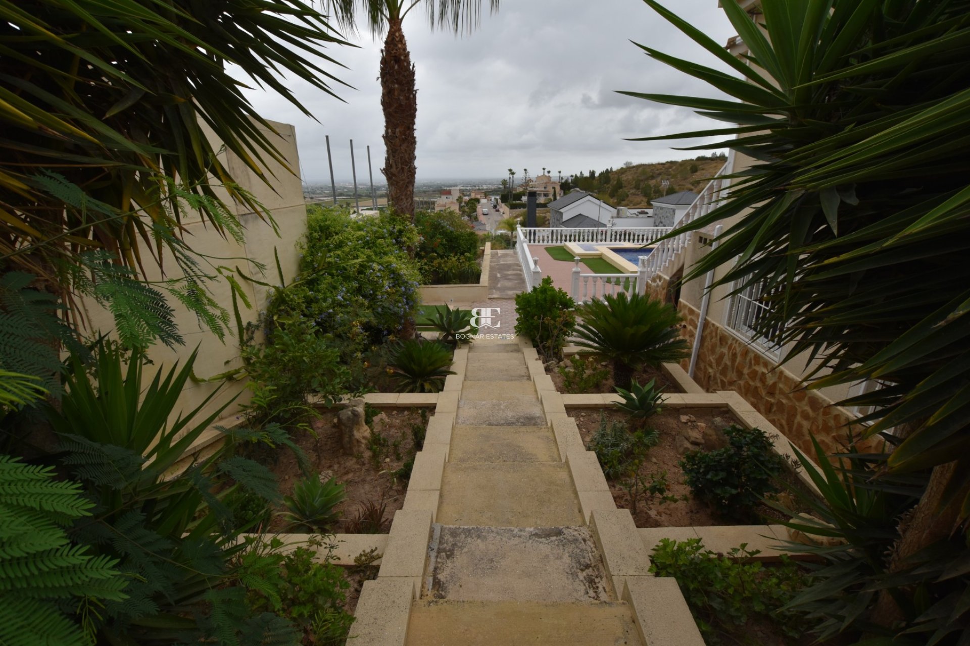 Resale - Villa -
Algorfa - Montemar