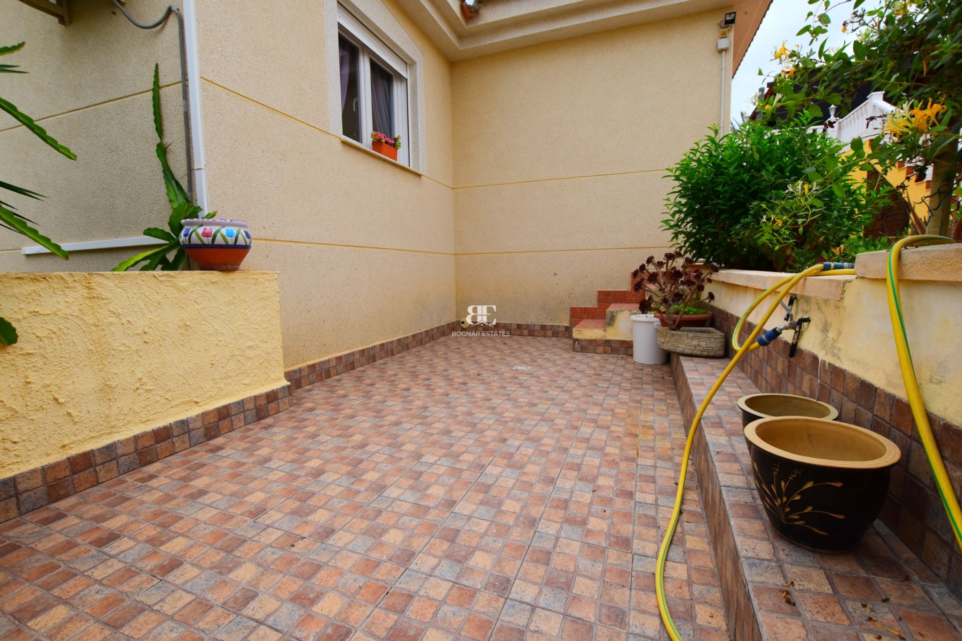 Resale - Villa -
Algorfa - Montemar