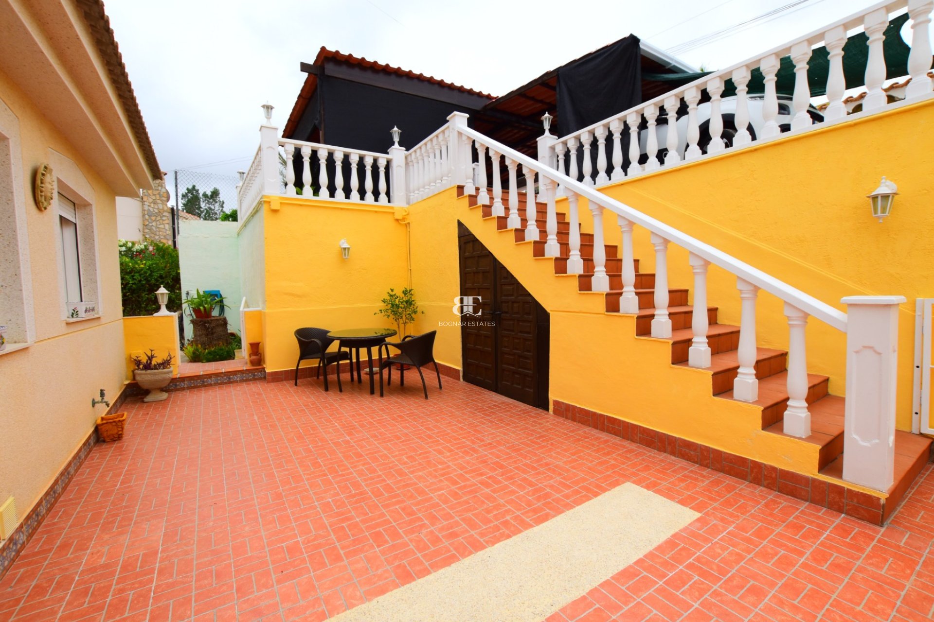 Resale - Villa -
Algorfa - Montemar