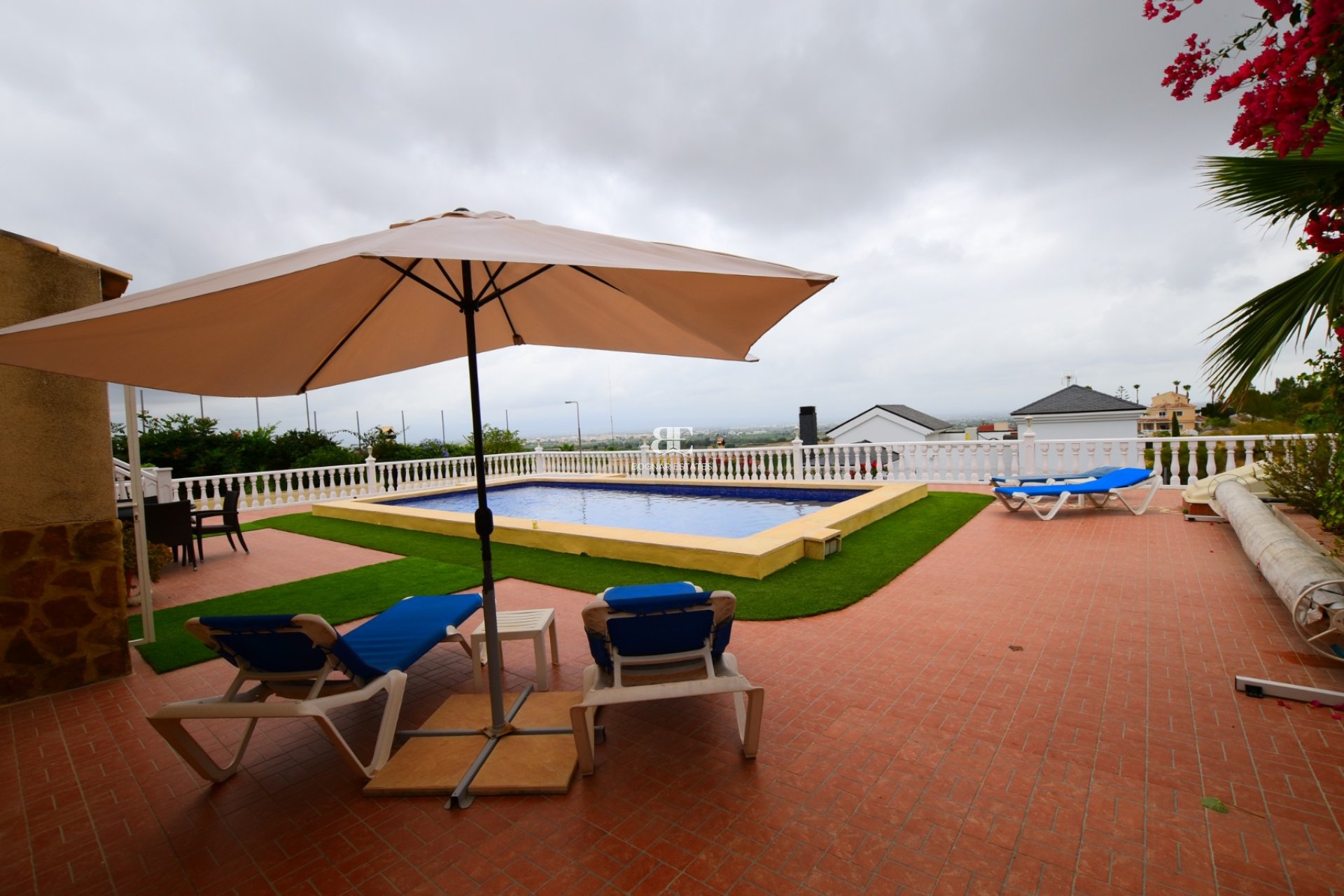 Resale - Villa -
Algorfa - Montemar