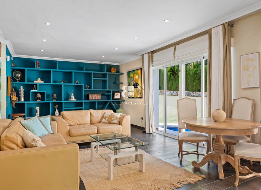 Resale - Villa -
Algorfa - Montemar