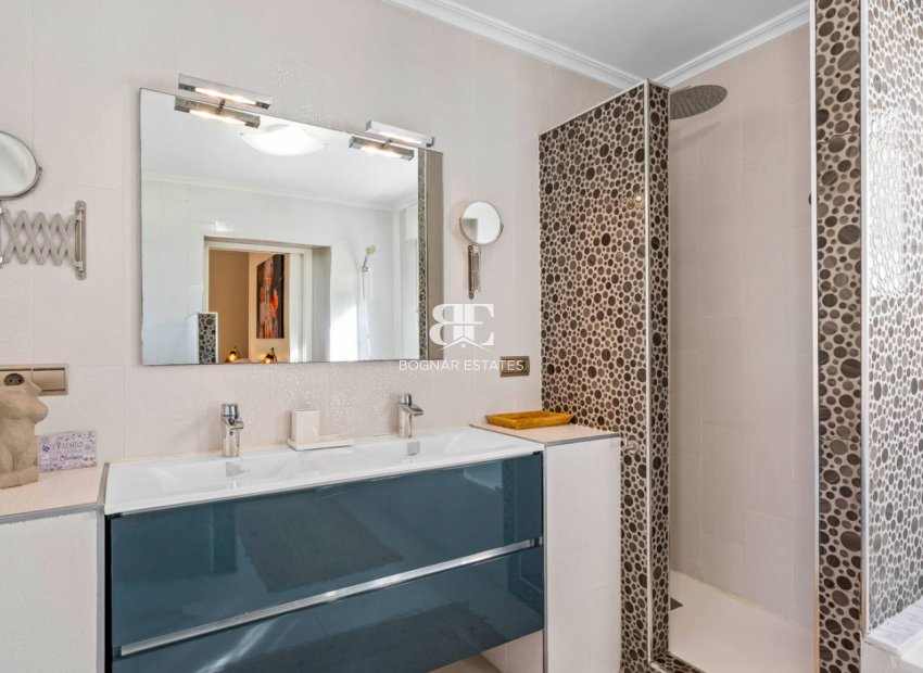 Resale - Villa -
Algorfa - Montemar