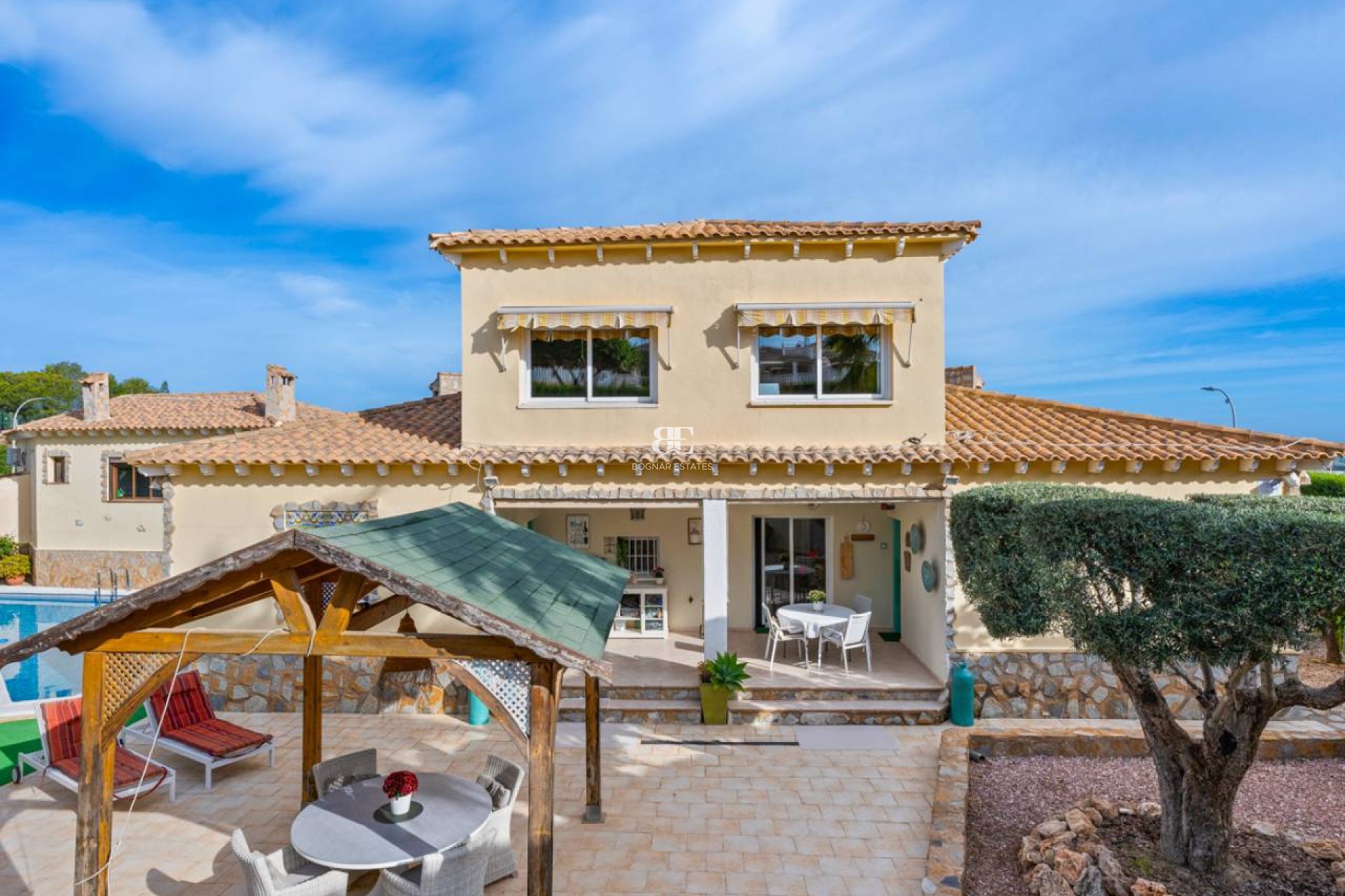 Resale - Villa -
Algorfa - Montemar