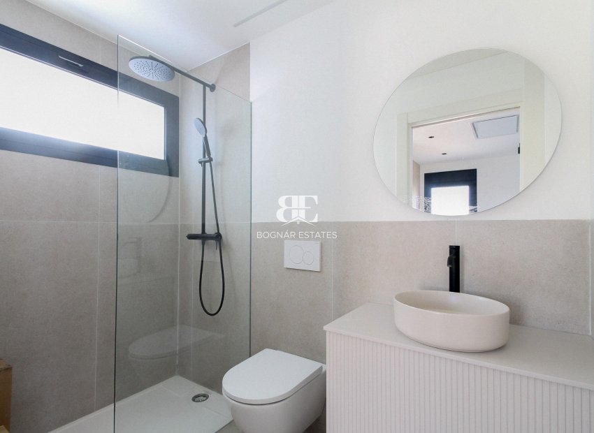 Resale - Villa -
Alicante - Center