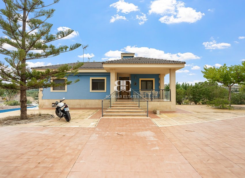 Resale - Villa -
Alicante - Rebolledo