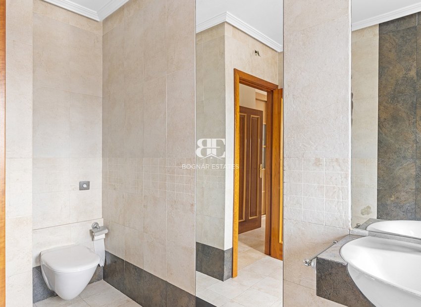 Resale - Villa -
Alicante - Rebolledo