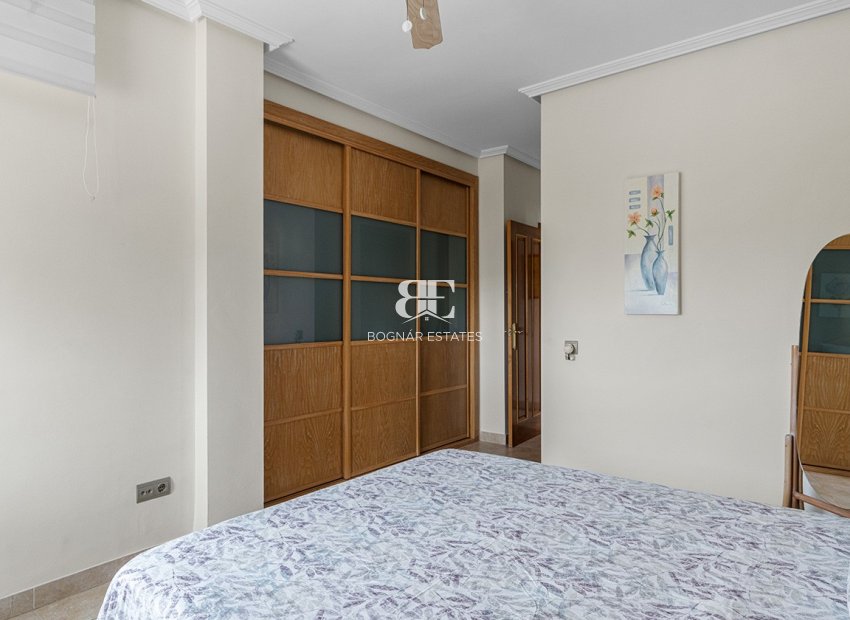 Resale - Villa -
Alicante - Rebolledo