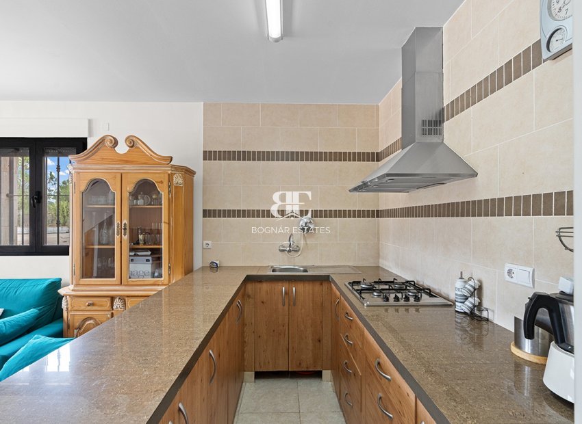 Resale - Villa -
Alicante - Rebolledo