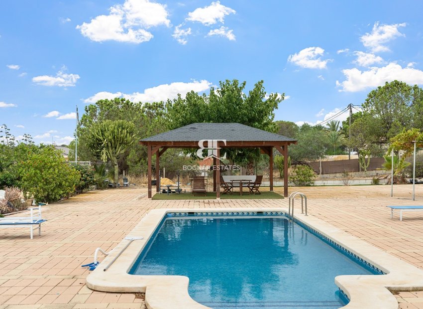 Resale - Villa -
Alicante - Rebolledo